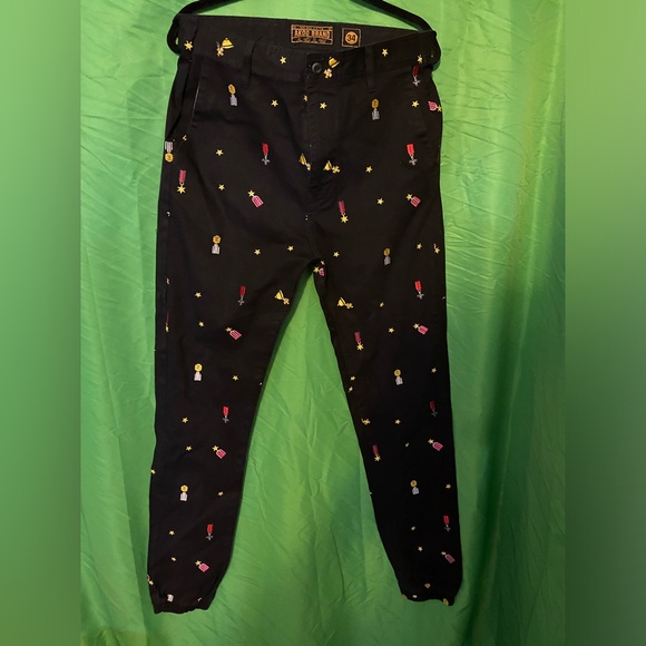 Akoo Brand Black Pants Embroidered Military Metals Pattern Size 34 Fit Cuffs - Picture 1 of 11